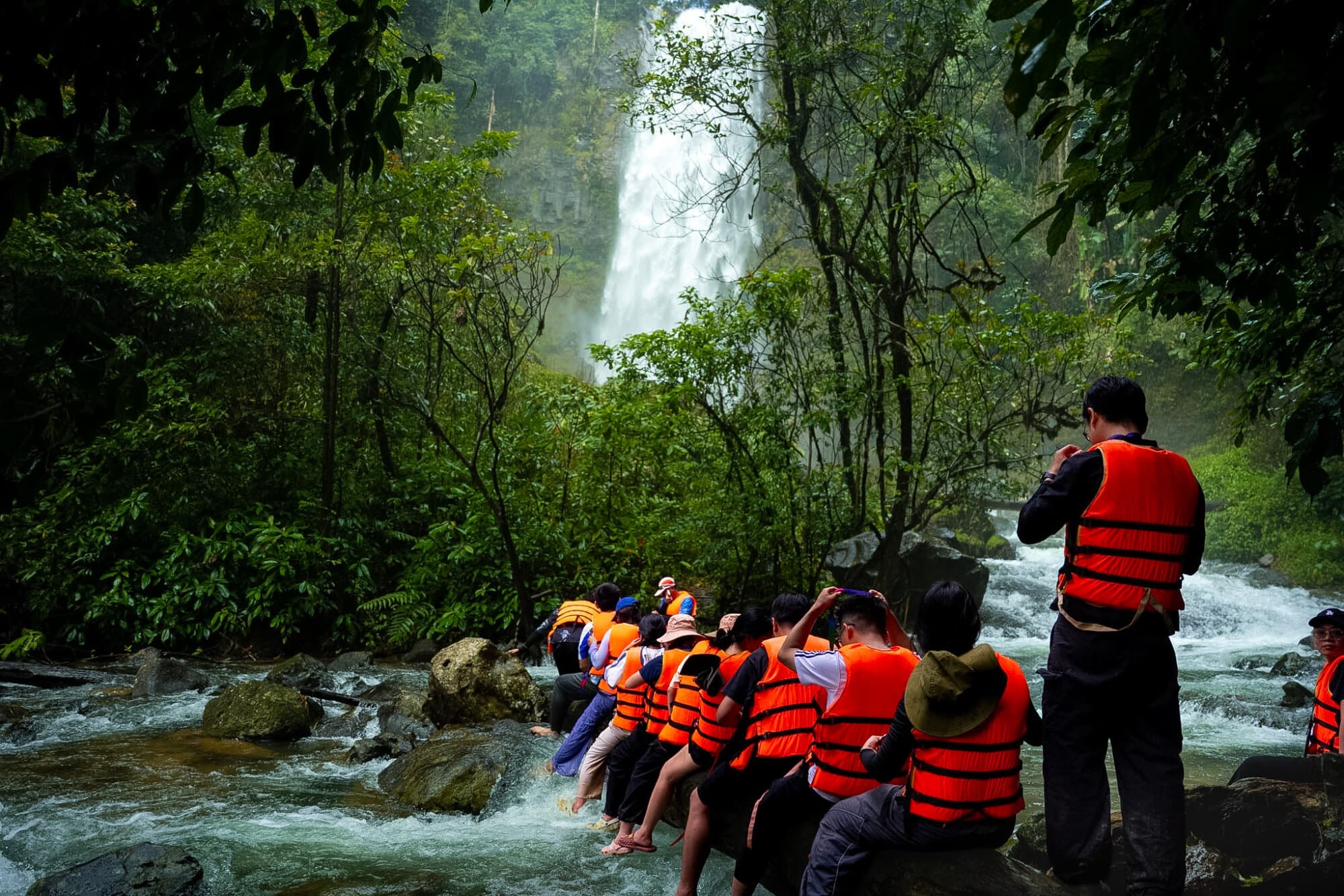 Hiking Đồi Bát Úp – Thác Liêng Ài 4