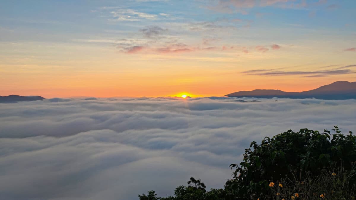 Hiking Đồi Bát Úp - Thác Liêng Ài 4