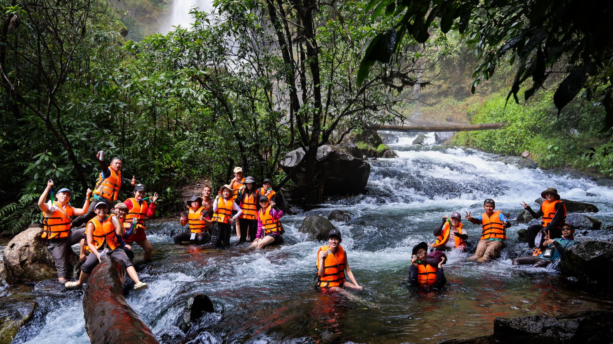 Hiking Đồi Bát Úp - Thác Liêng Ài 5