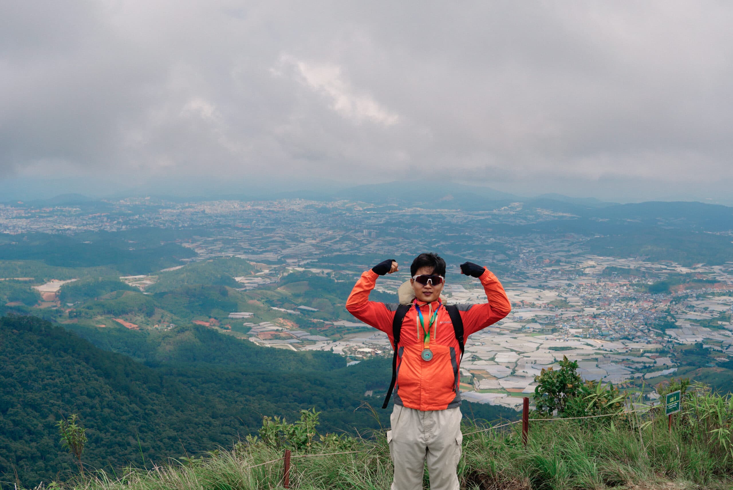 Chinh phục Đỉnh Langbiang 2167m - nóc nhà Đà Lạt
