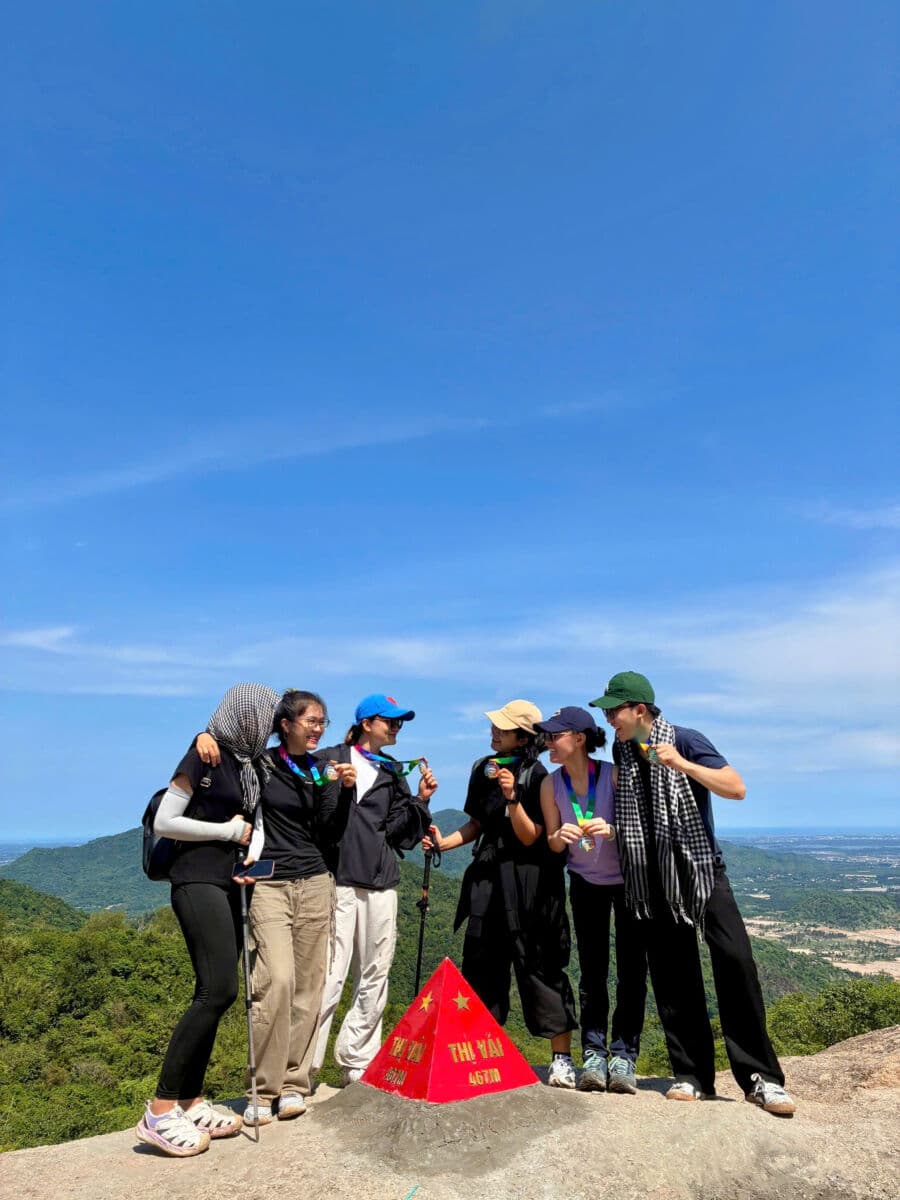 Conquer the Twin Peaks of Tóc Tiên - Thị Vải 3