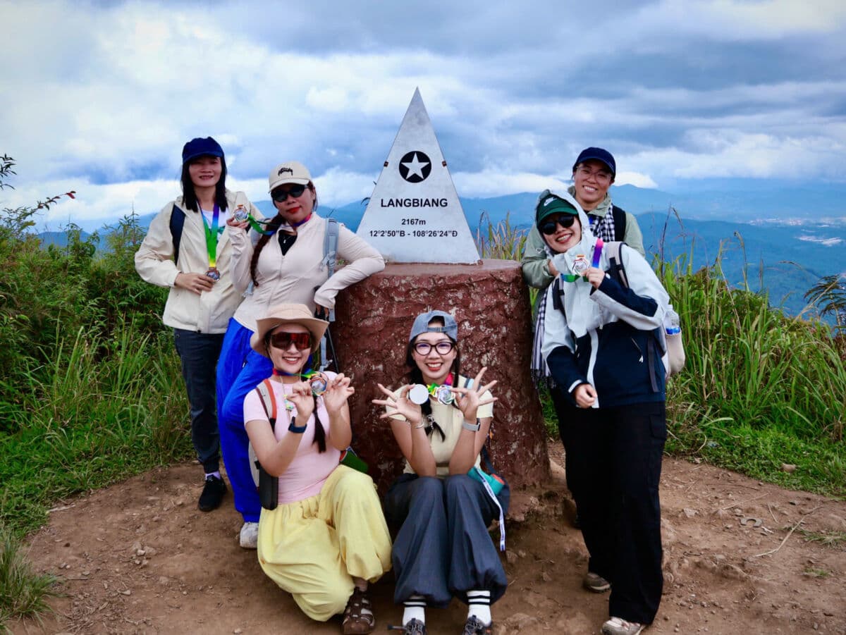 Chinh phục Đỉnh Langbiang 2167m - nóc nhà Đà Lạt